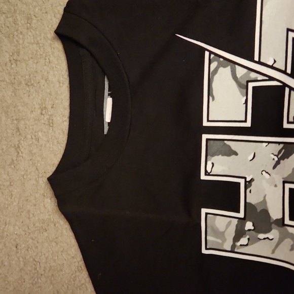 Hawaii's Finest Split Logo Camo Men's Shirt - Picture 5 of 6